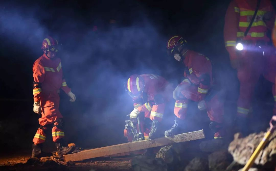 無線傳輸中噪聲、相位噪聲、信噪比、噪聲系數之間有什么區(qū)別